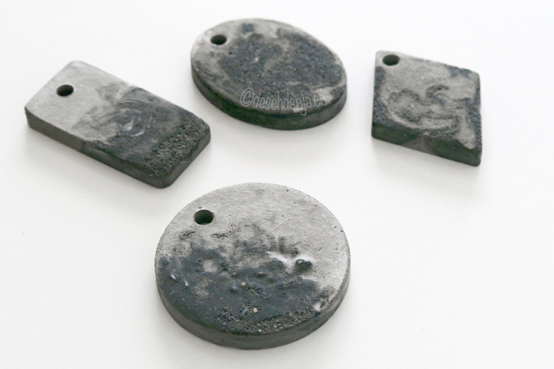 Schmuckbeton Kettenanh&auml;nger