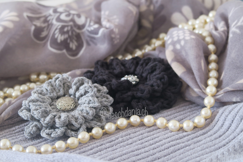 Geh&auml;kelte Blume